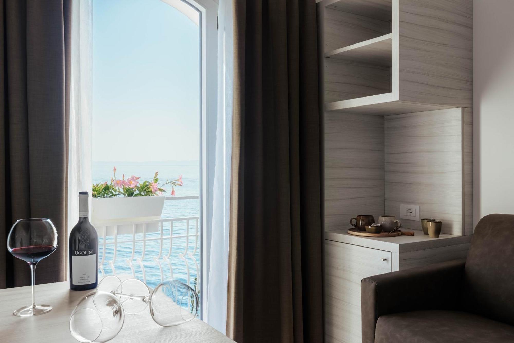 Hotel Giardinetto Garda  Eksteriør bilde