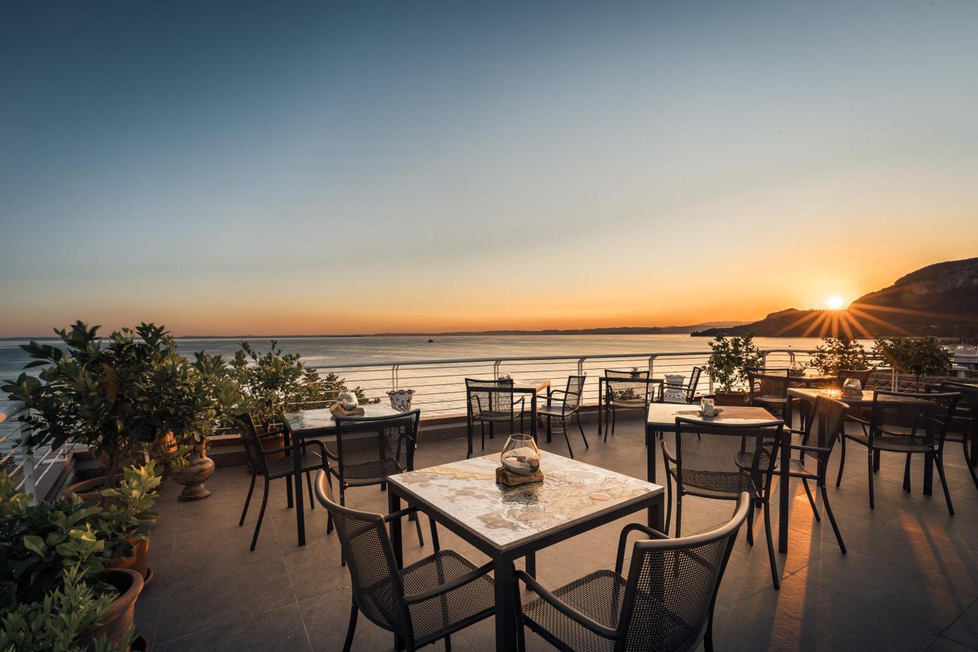 Hotel Giardinetto Garda  Eksteriør bilde