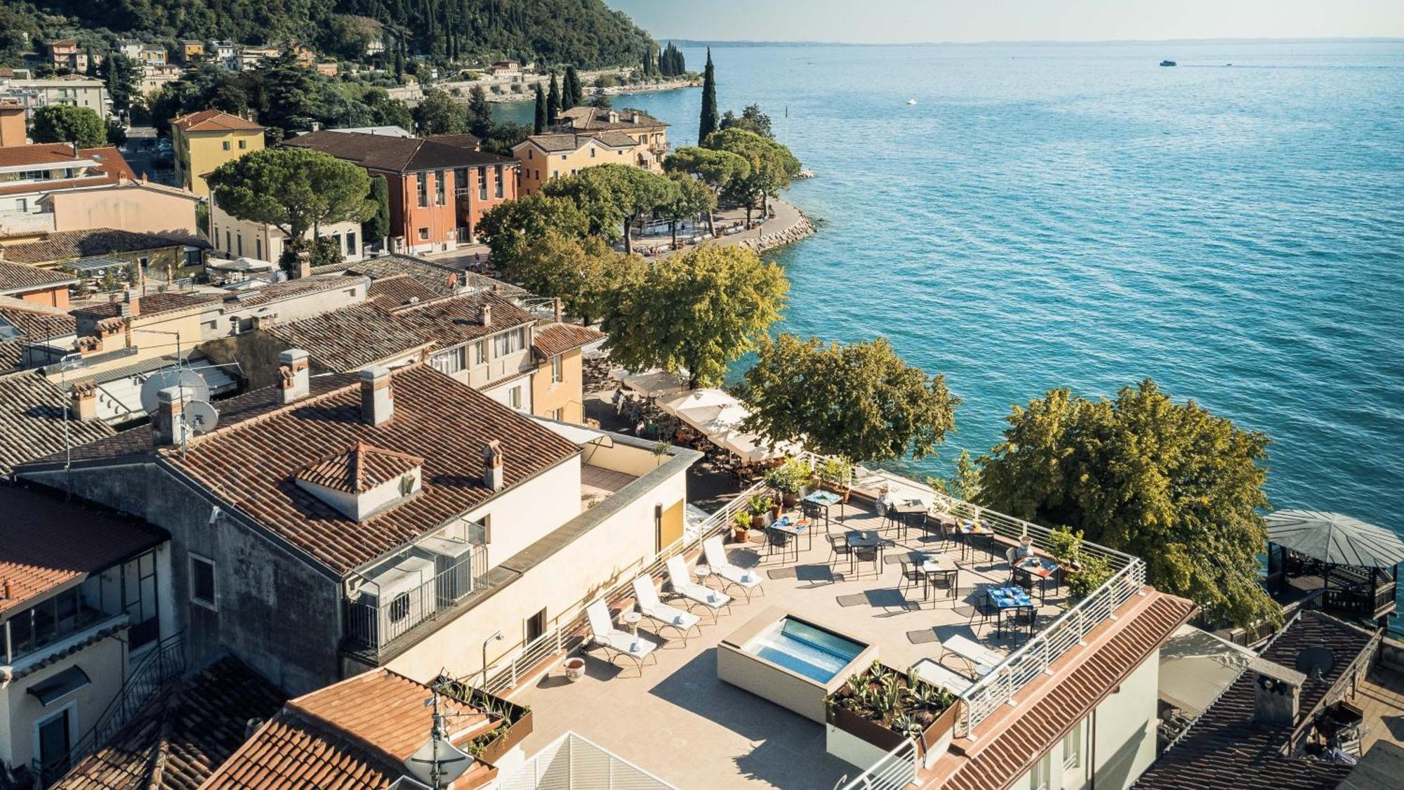 Hotel Giardinetto Garda  Eksteriør bilde